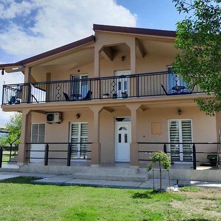 Apartments Zejak Mitrovica Kültér fotó