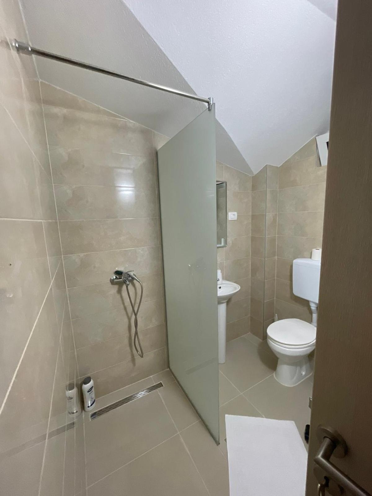 Apartments Zejak Mitrovica Kültér fotó